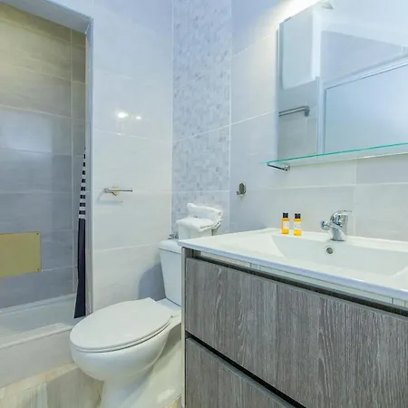 B21 - Oliveira Cozy Flat Appartement Lagos